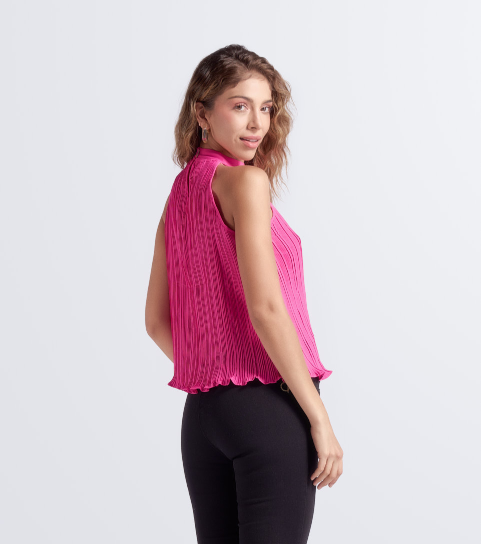 Blusa Plisada Unicolor Cuello Alto Derek 834010 FS