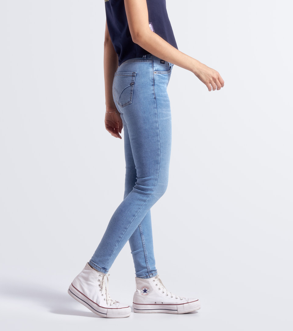 Chris Jean Skinny Fit Femenino Gas 831976 AC