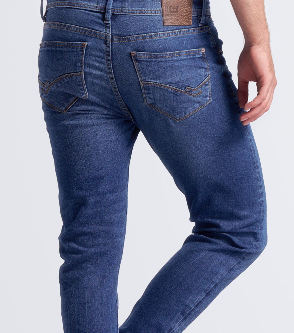 Jean Para Hombre Con Proceso Medio Y Bolsillos Unser 831617 AZ
