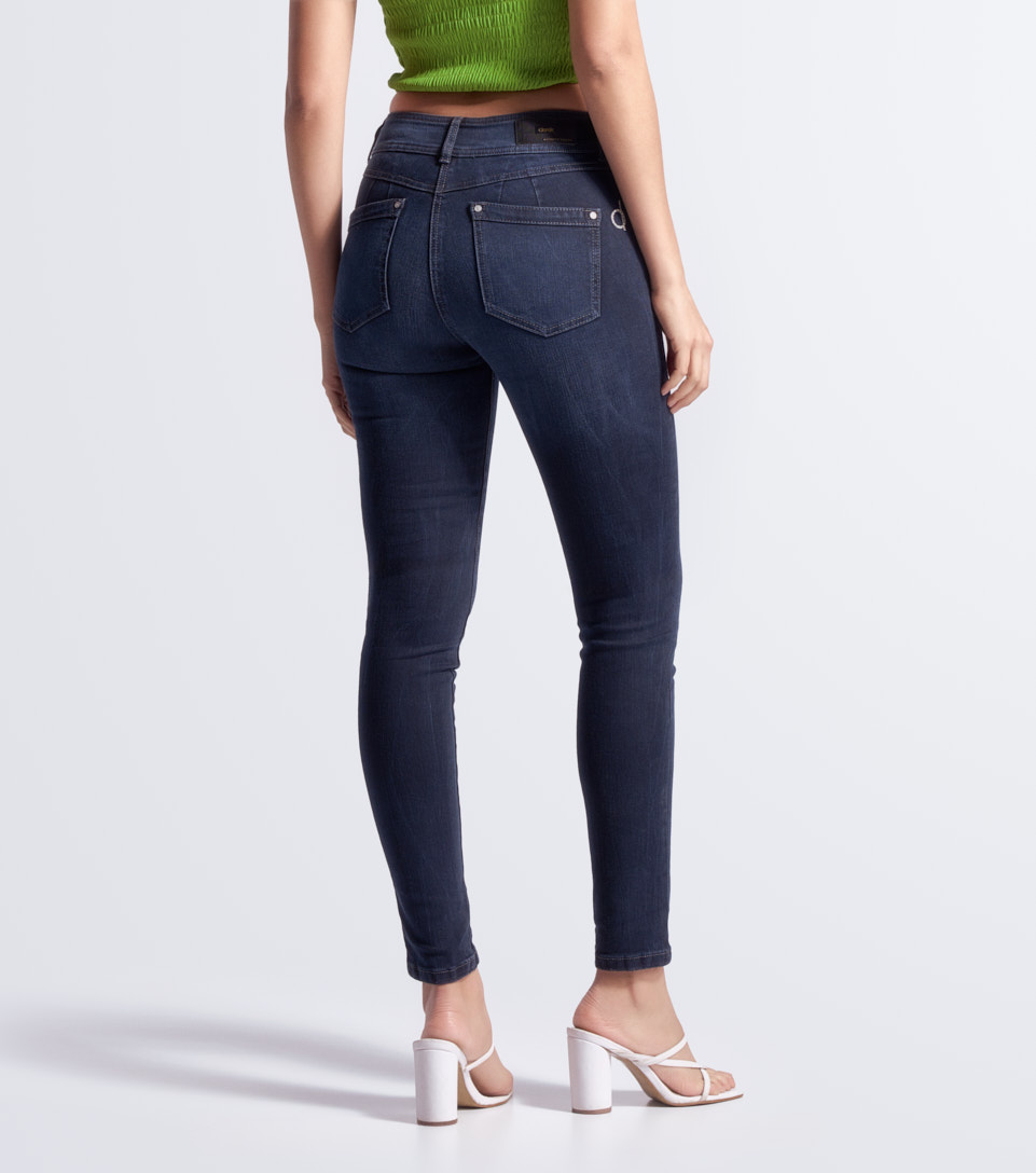 Jean Para Mujer Pull Up Con Proceso Oscuro Praga Karmit Derek 832413 AZ