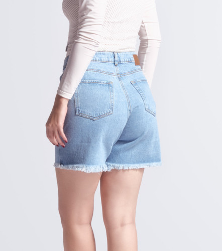 Karla Short Denim Con Cortes TyperAZ