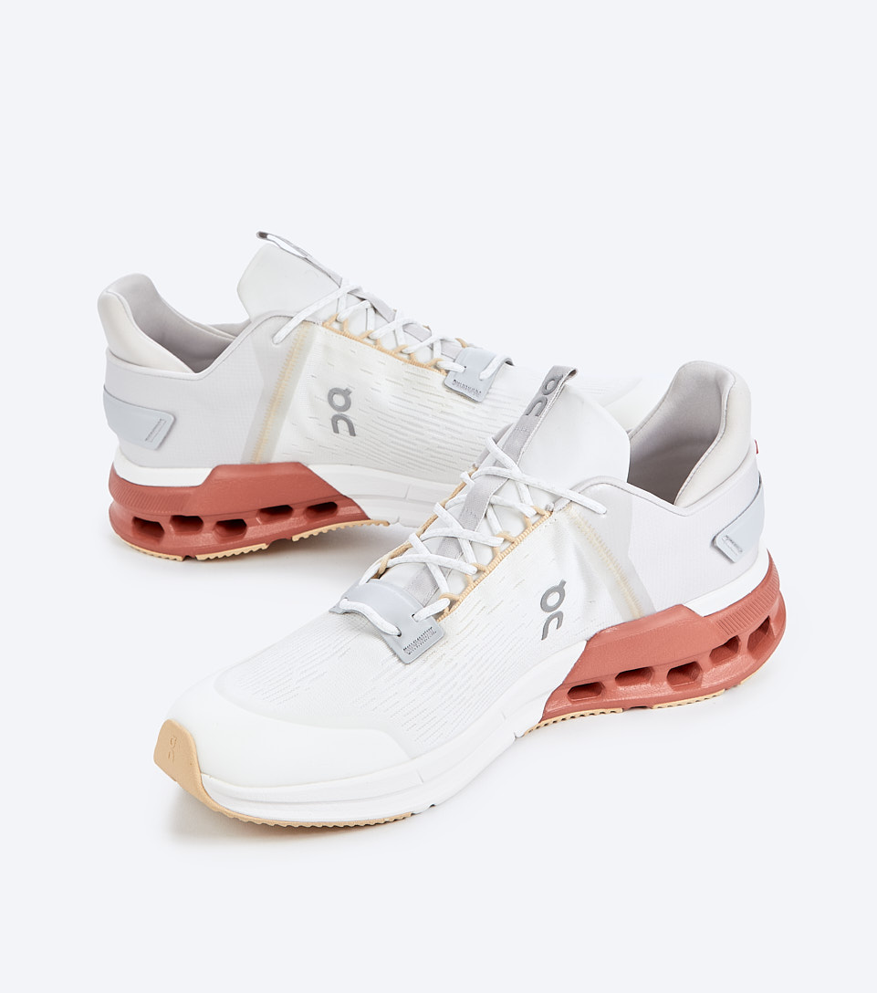 Tenis On Running Cloudnova Flux 127652 BL