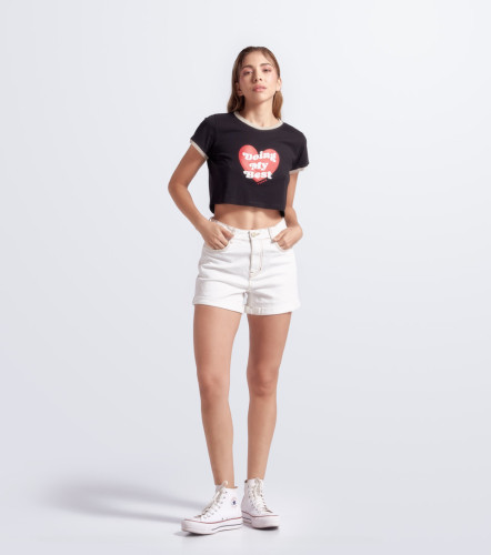Susana Short Con Costuras En Contraste TyperCR