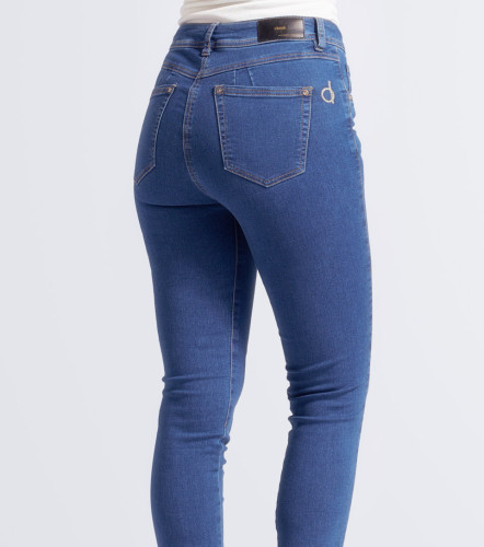 Jean Pull Up Bota Skinny Con Proceso Barcelona Kendra DerekAZ