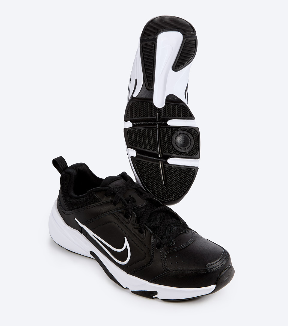 Tenis Nike Defyallday 127867 NG