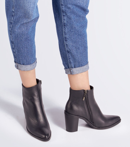 Bota Para Mujer Cana Baja En Cuero Con Cremallera DerekNG