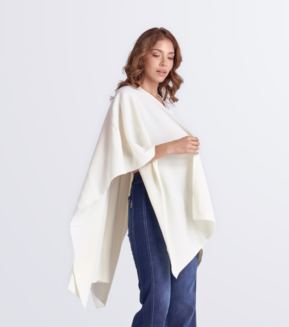 Cardigan Para Mujer Tejido Unicolor Alejandra Derek 833394 AR