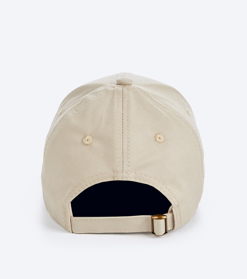 Gorra Para Mujer Unicolor Con Bordado Derek 834323 CO