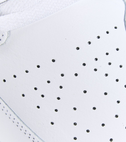 Tenis Nike Air Jordan 1BL