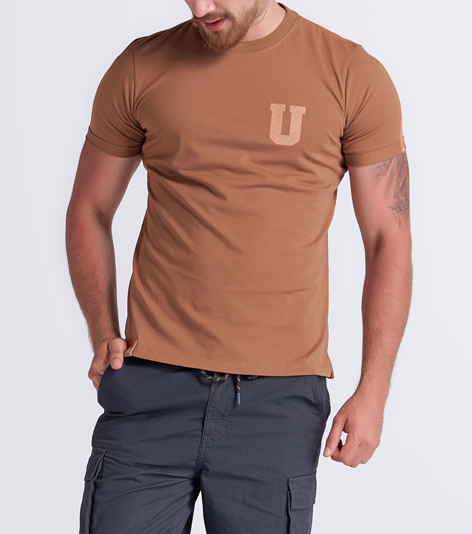 T Shirt Para Hombre Molderia Slim Unicolor Con Estampado Unser 833228 CF