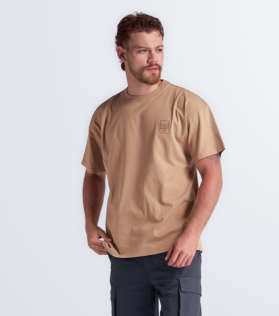 Camiseta Para Hombre Oversize Manga Corta Unicolor Con Estampado Unser 833877 CF