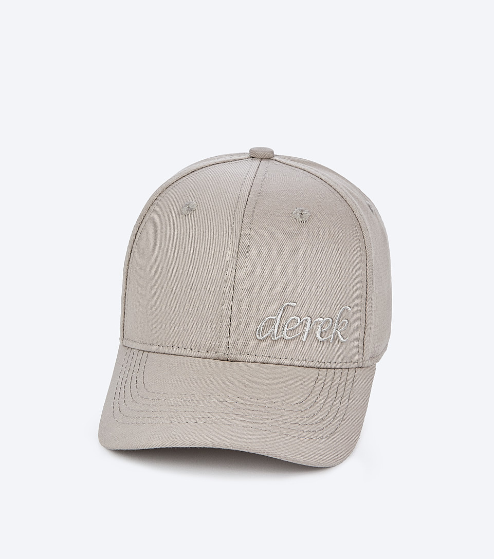 Gorra Unicolor Para Mujer Con Bordado Katia Derek 832474 AR