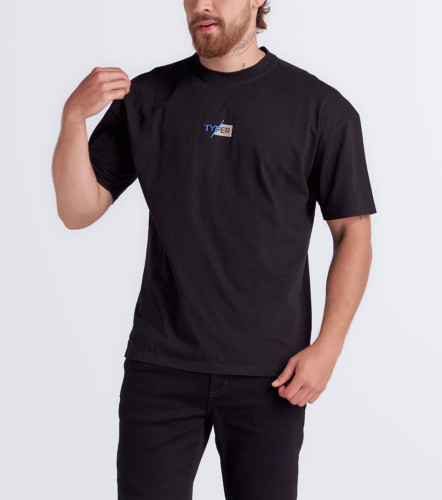 Kalvin T Shirt Oversize Estampada Y Bordada TyperNG
