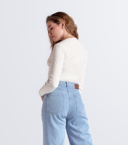 Valeria Blusa Manga Larga En Rib Bordado TyperAR