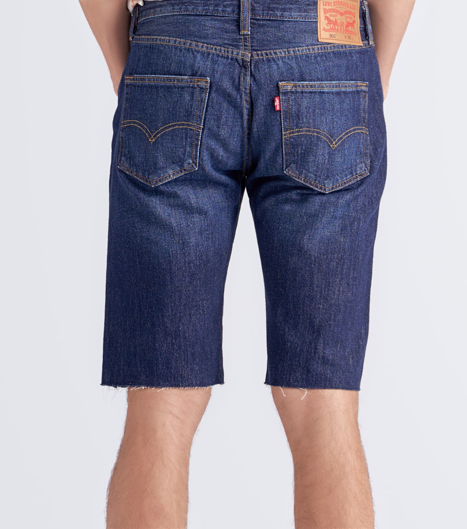 BERMUDA LEVIS 501 DENIM SHORT MEN
