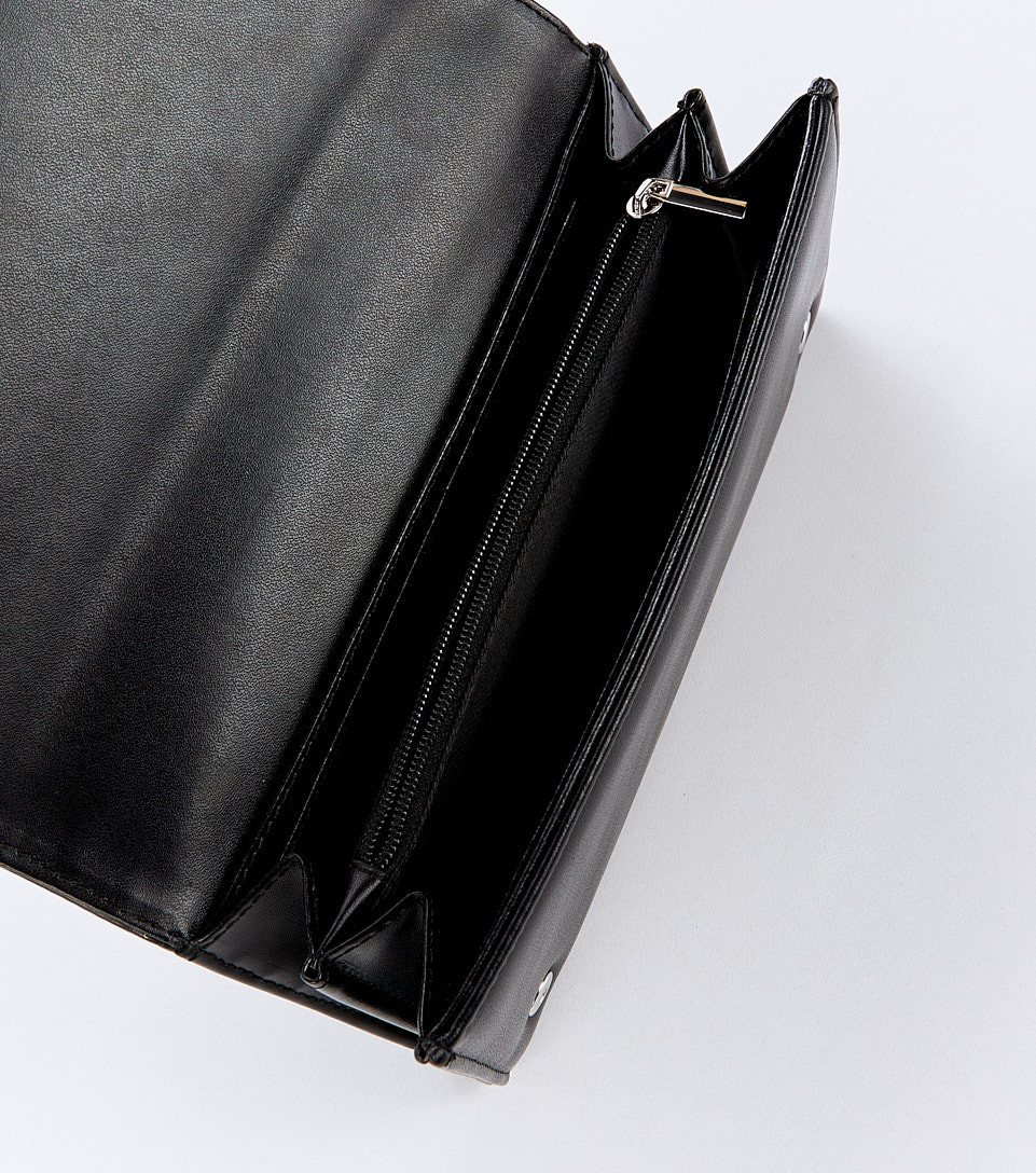 Billetera Rectangular Unicolor Derek 833742 AR