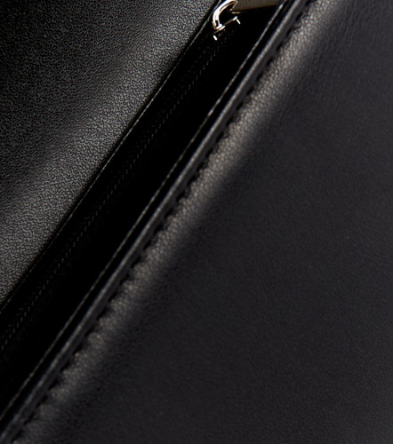 Billetera Rectangular Unicolor DerekNG