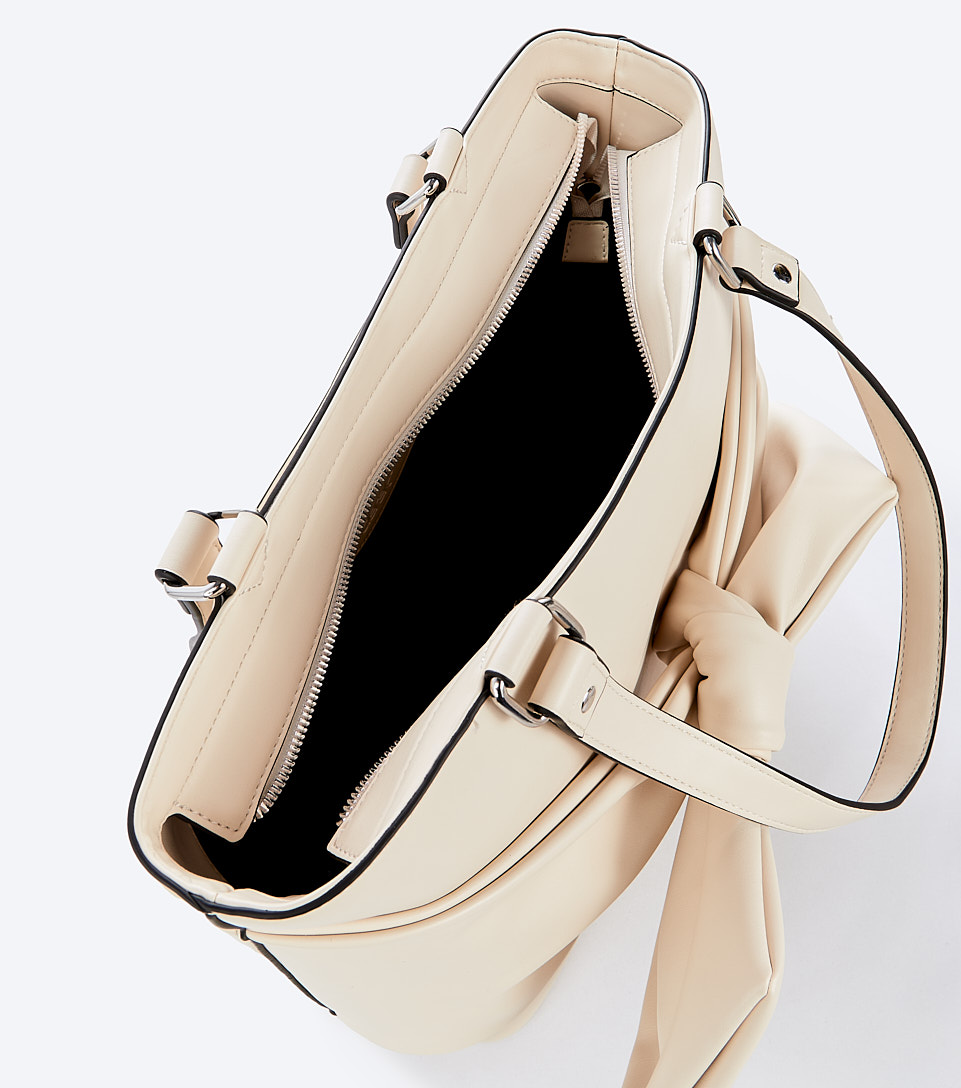 Bolso Crossbody Unicolor Derek 833385 AR