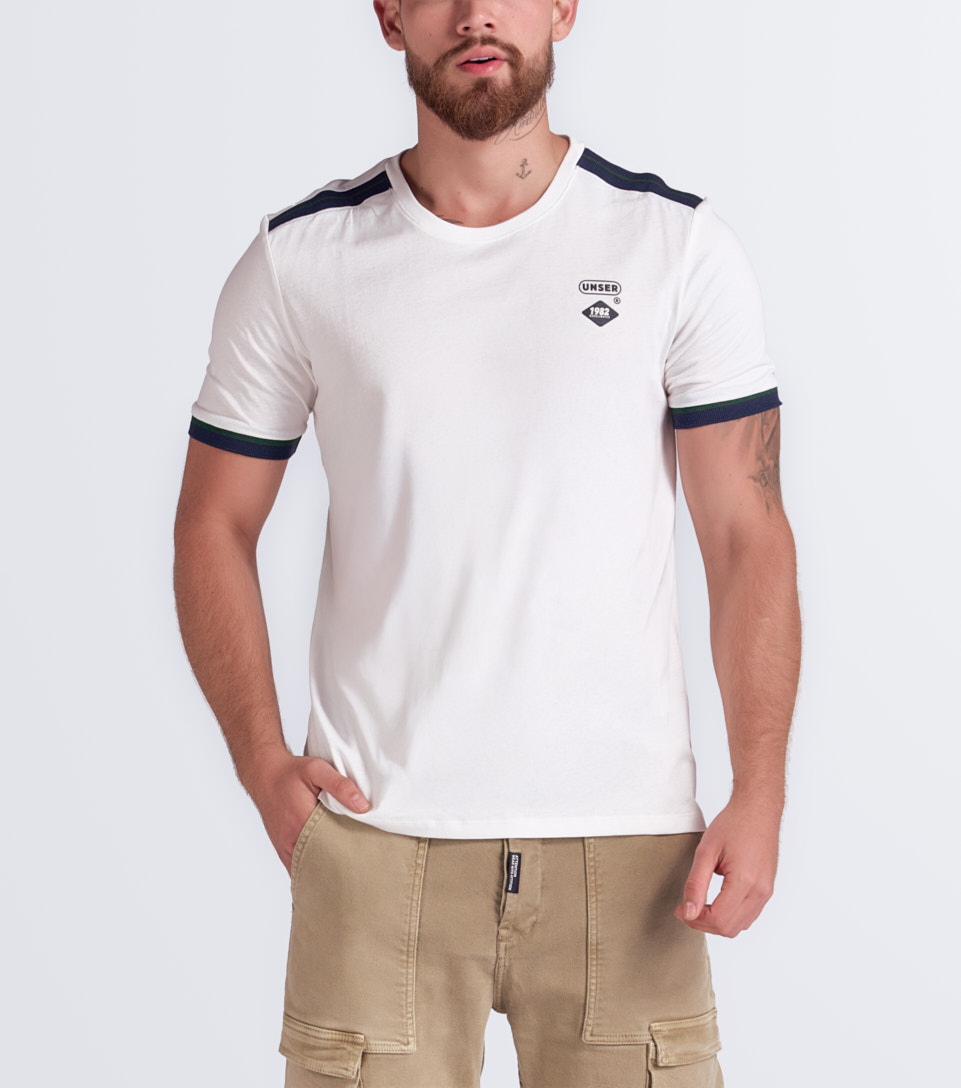 Comfort Esteban T Shirt Unicolor Estampado Unser 834116 AR