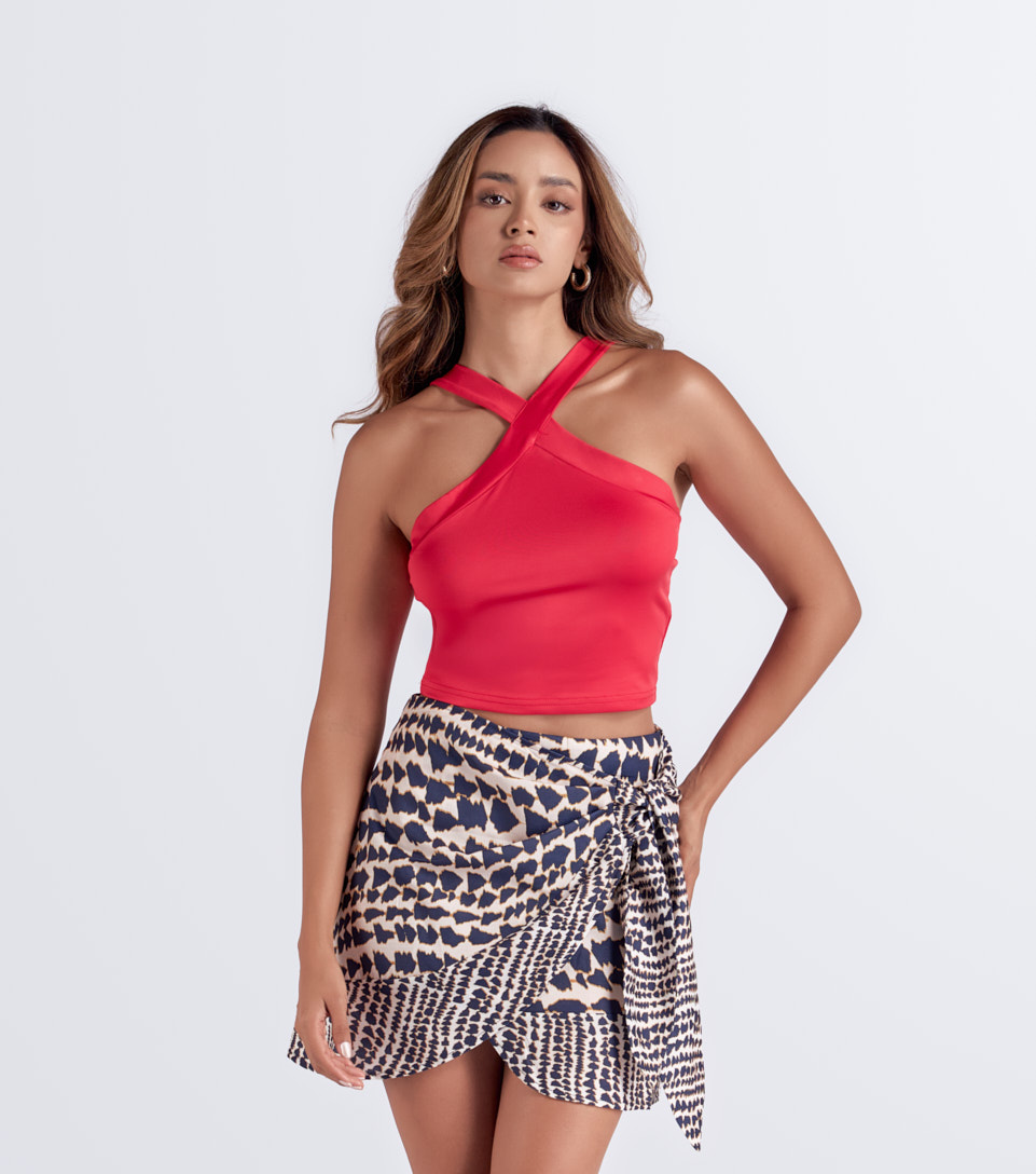 Crop Top Halter Unicolor DerekRJ