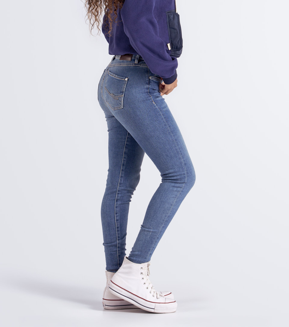 Jean Para Mujer Skinny Con Proceso Medio Unser 826964 AZ