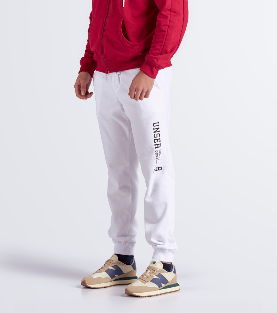 Jogger Para Hombre Unicolor Con Estampado Unser 833990 BL