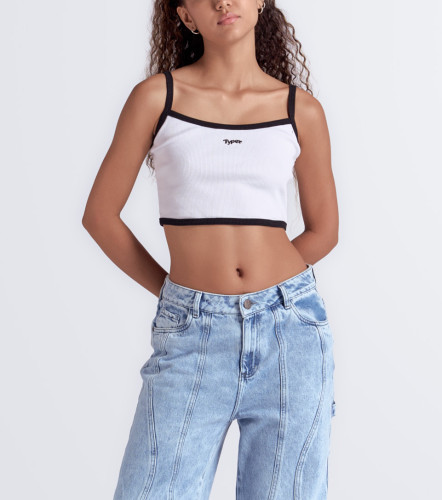 Nicki Blusa Con Sesgos En Contraste TyperBL