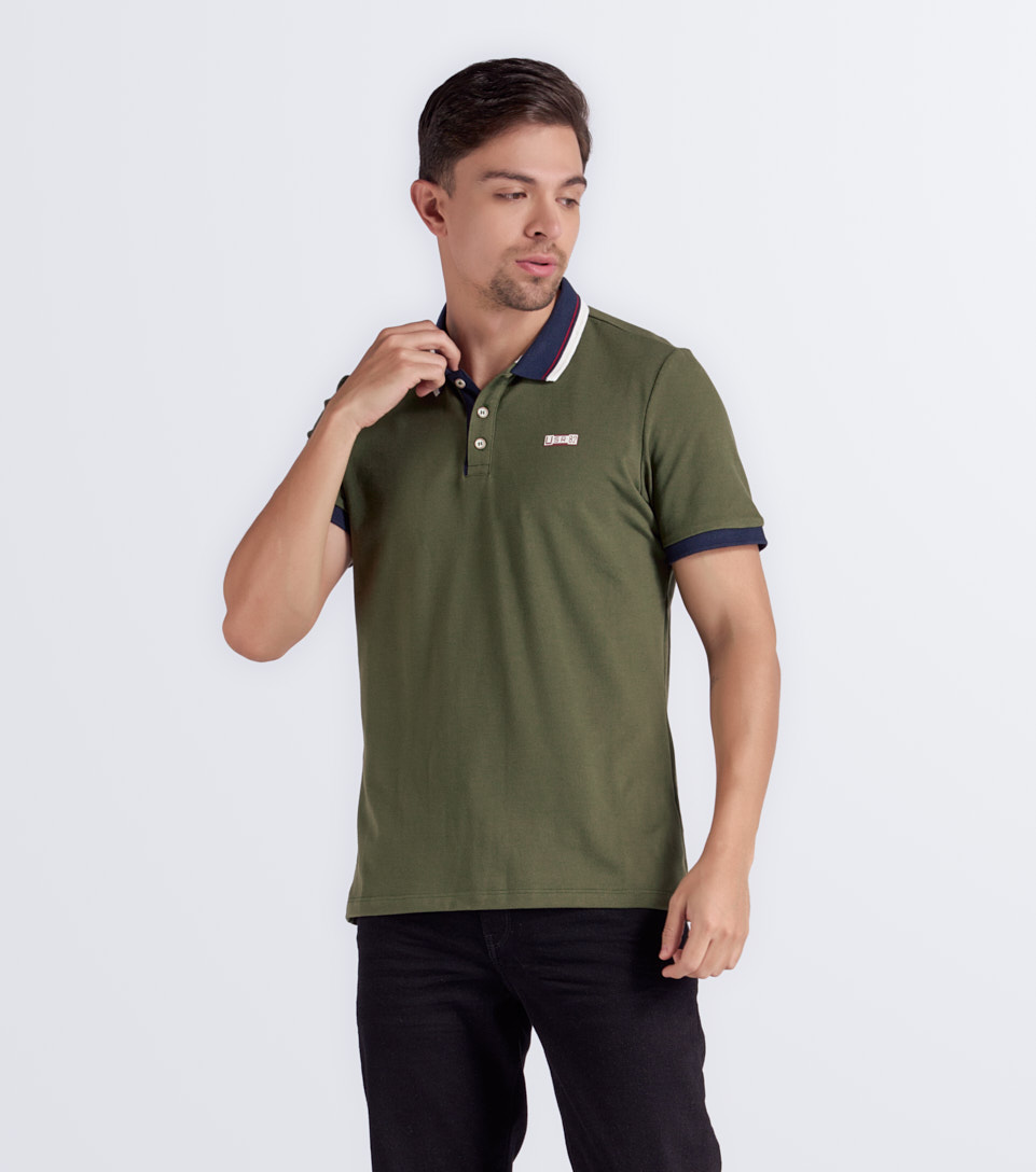 Slim Bryan Polo Unicolor Con Cuello Tejido Unser 834239 AR