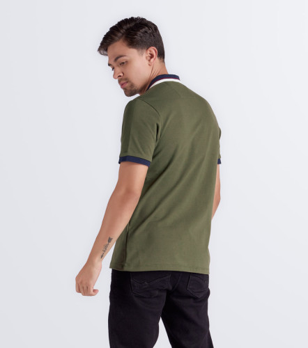 Slim Bryan Polo Unicolor Con Cuello Tejido UnserVD