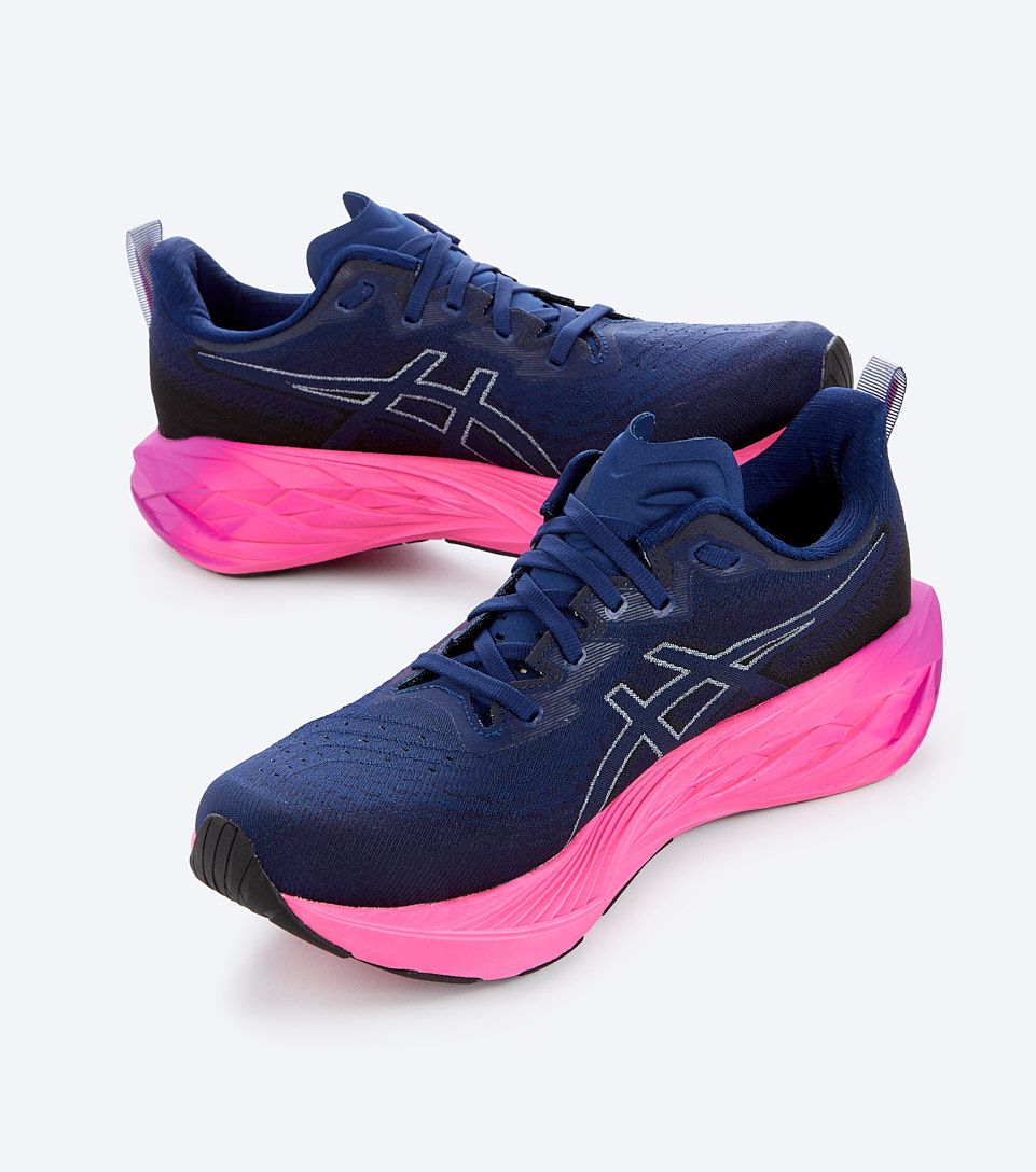 Tenis Asics Novablast 4 129653 AZ