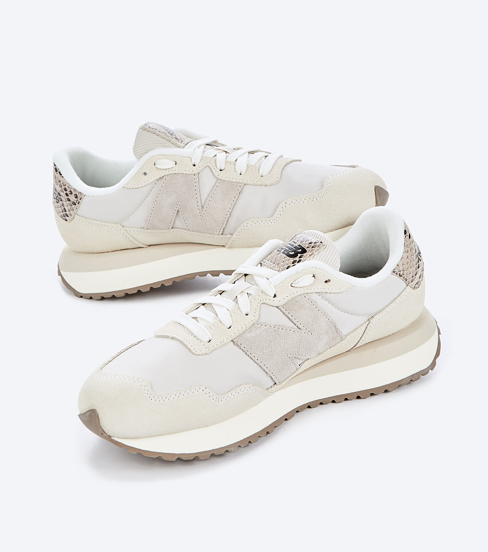 Tenis New Balance  Running Course 129621 AR