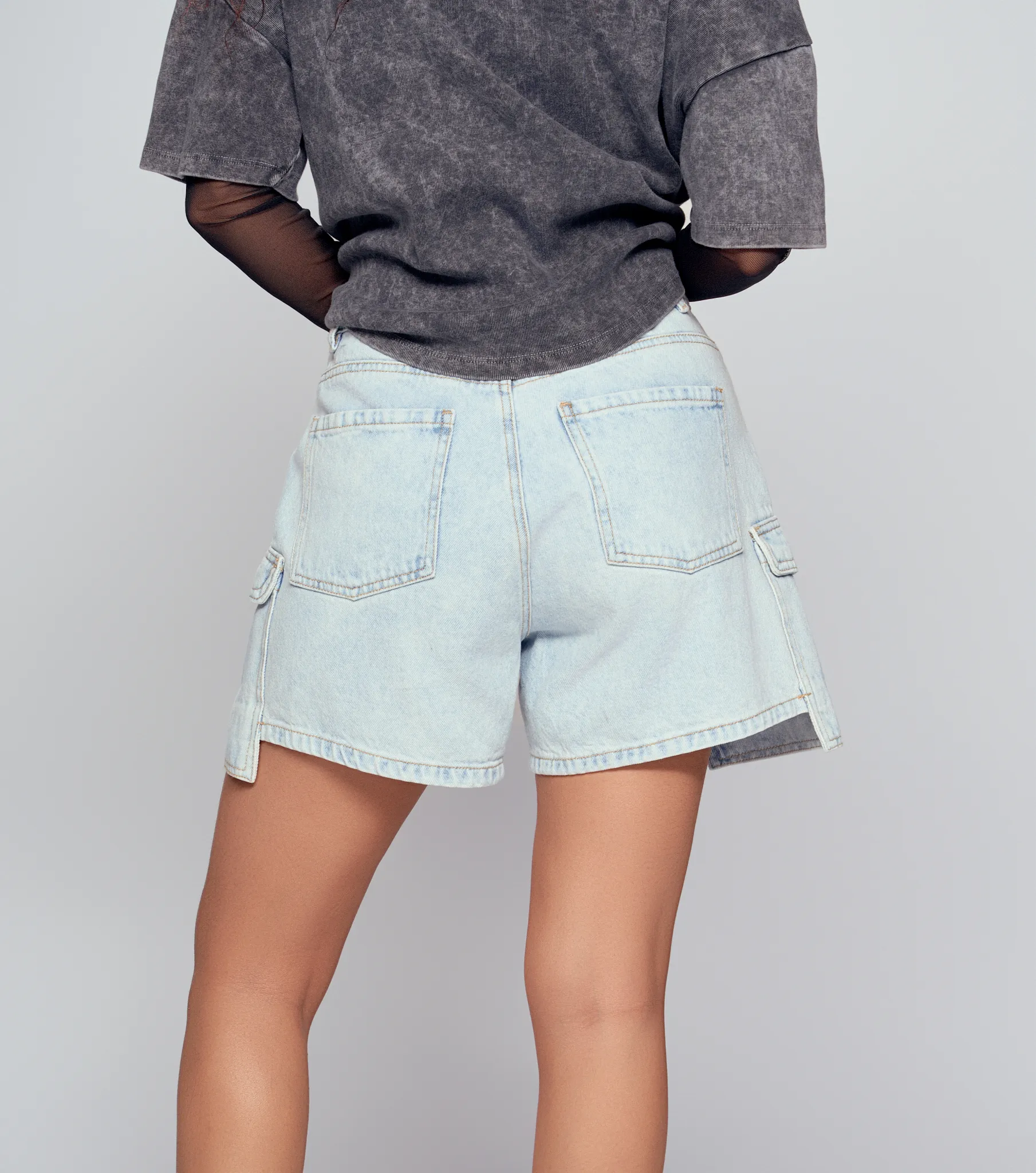 Luciana Short Tipo Cargo En Denim TyperAZ