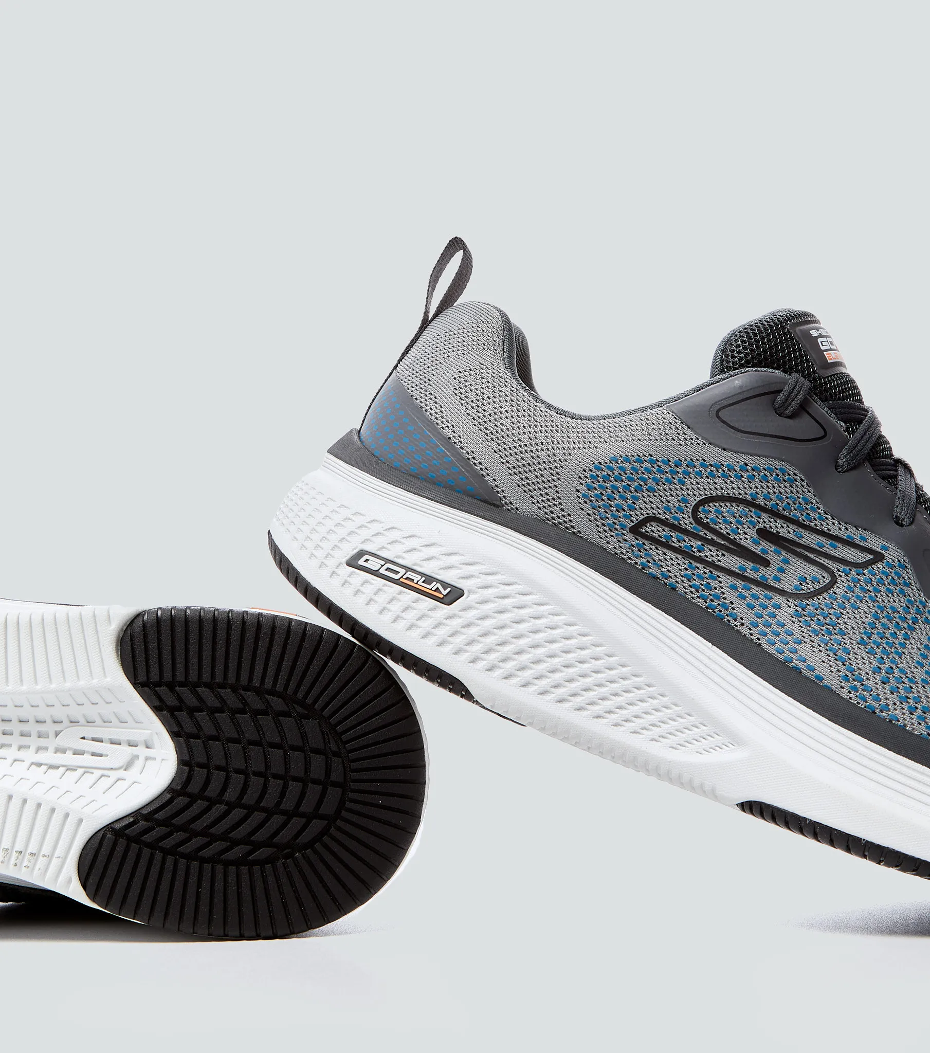 Tenis Skechers Go Run Elevate 20 129787 GR