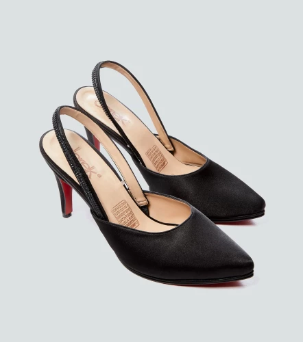 Zapatilla Para Mujer Con Tacon Y Brillos DerekNG