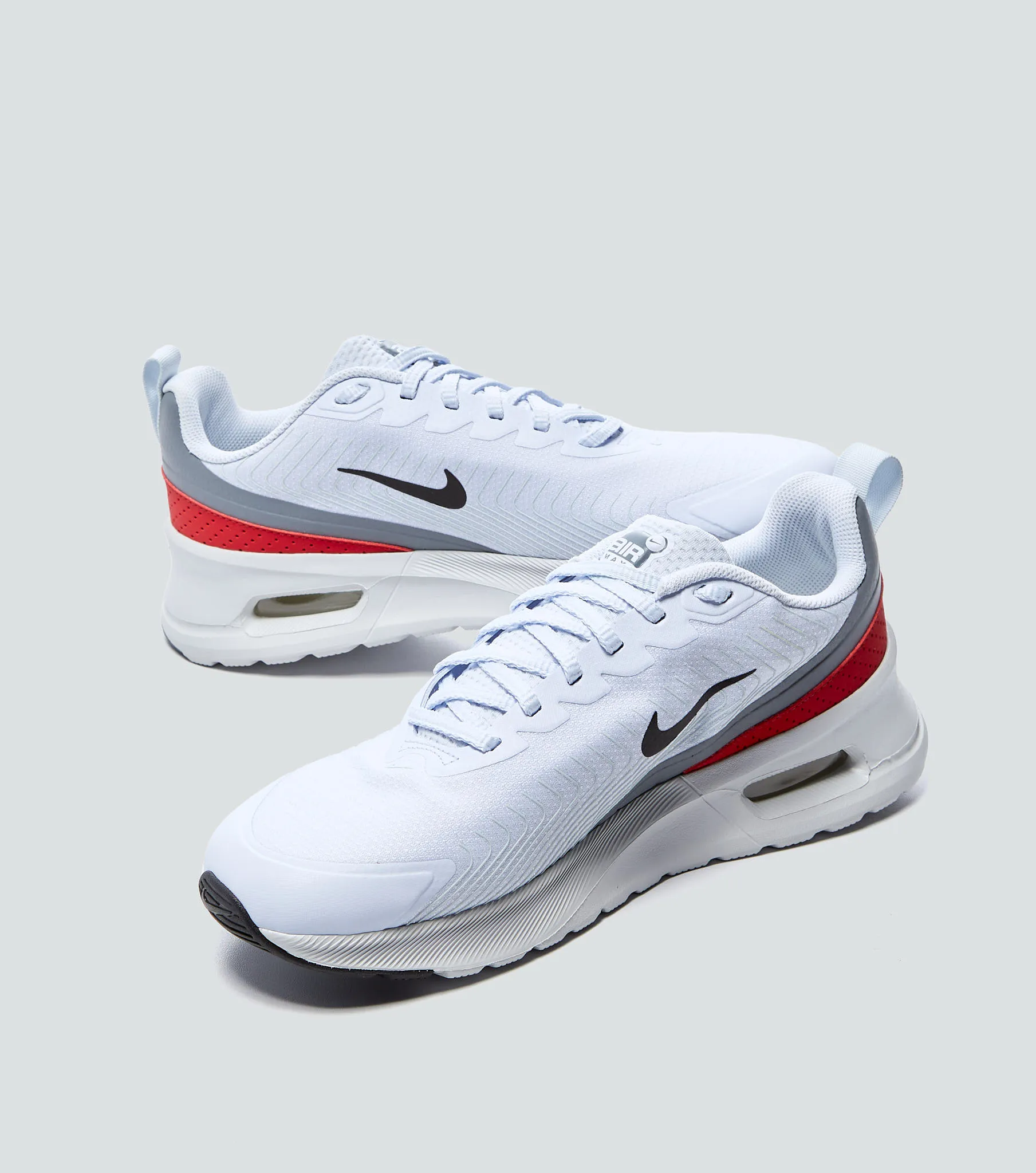 Tenis Nike Air Max Nauxis 130040 