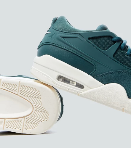 Tenis Nike Air Jordan 4rmVD