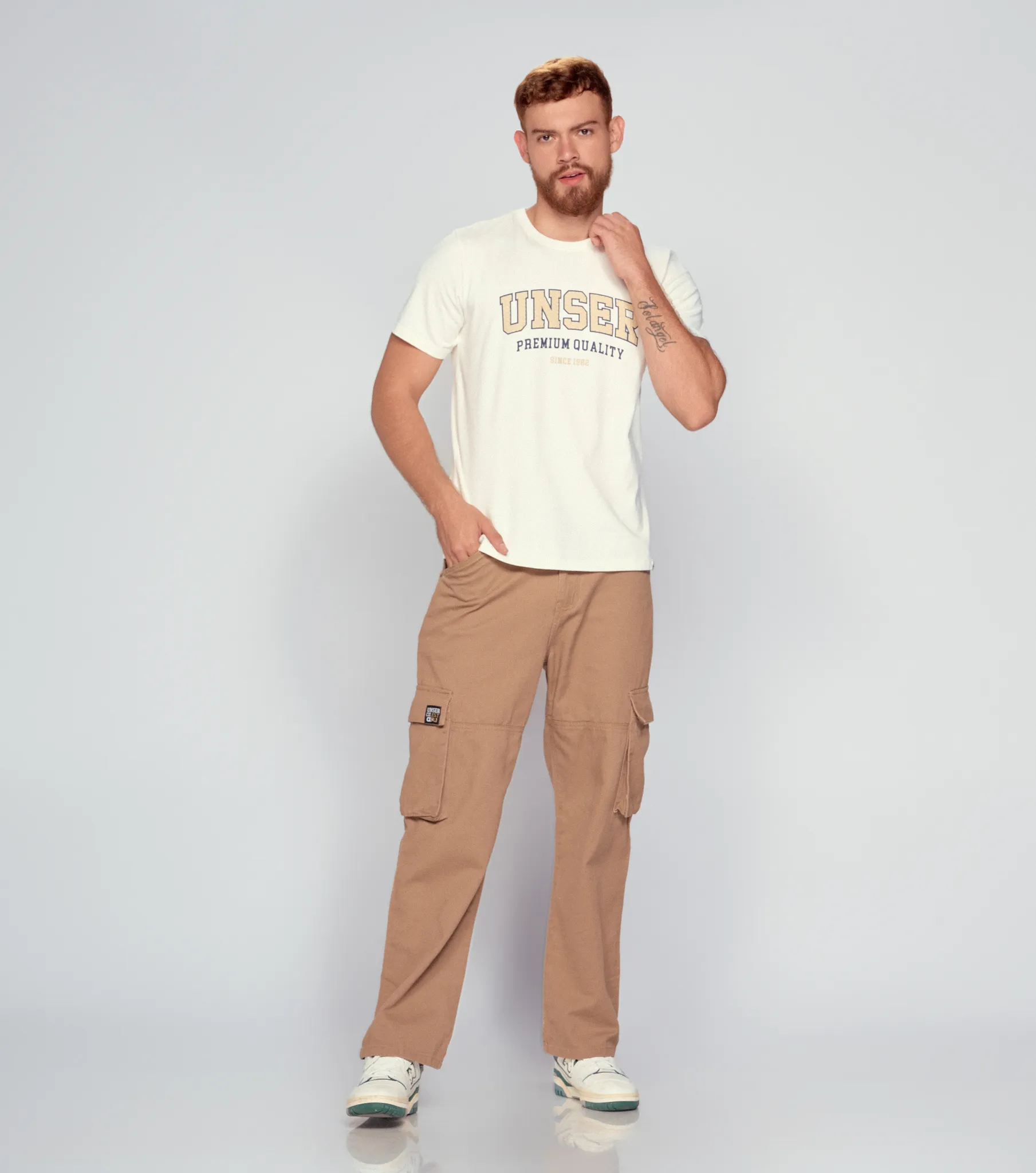 Camiseta Para Hombre Comfort Manga Corta Unicolor Con Estampado Unser 834107 AR