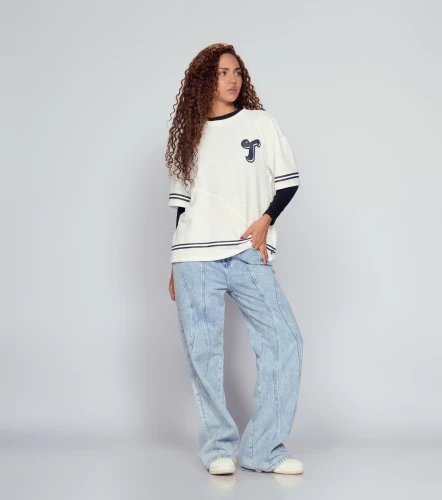 Kai T Shirt Oversize Texturizada Estampada TyperBL