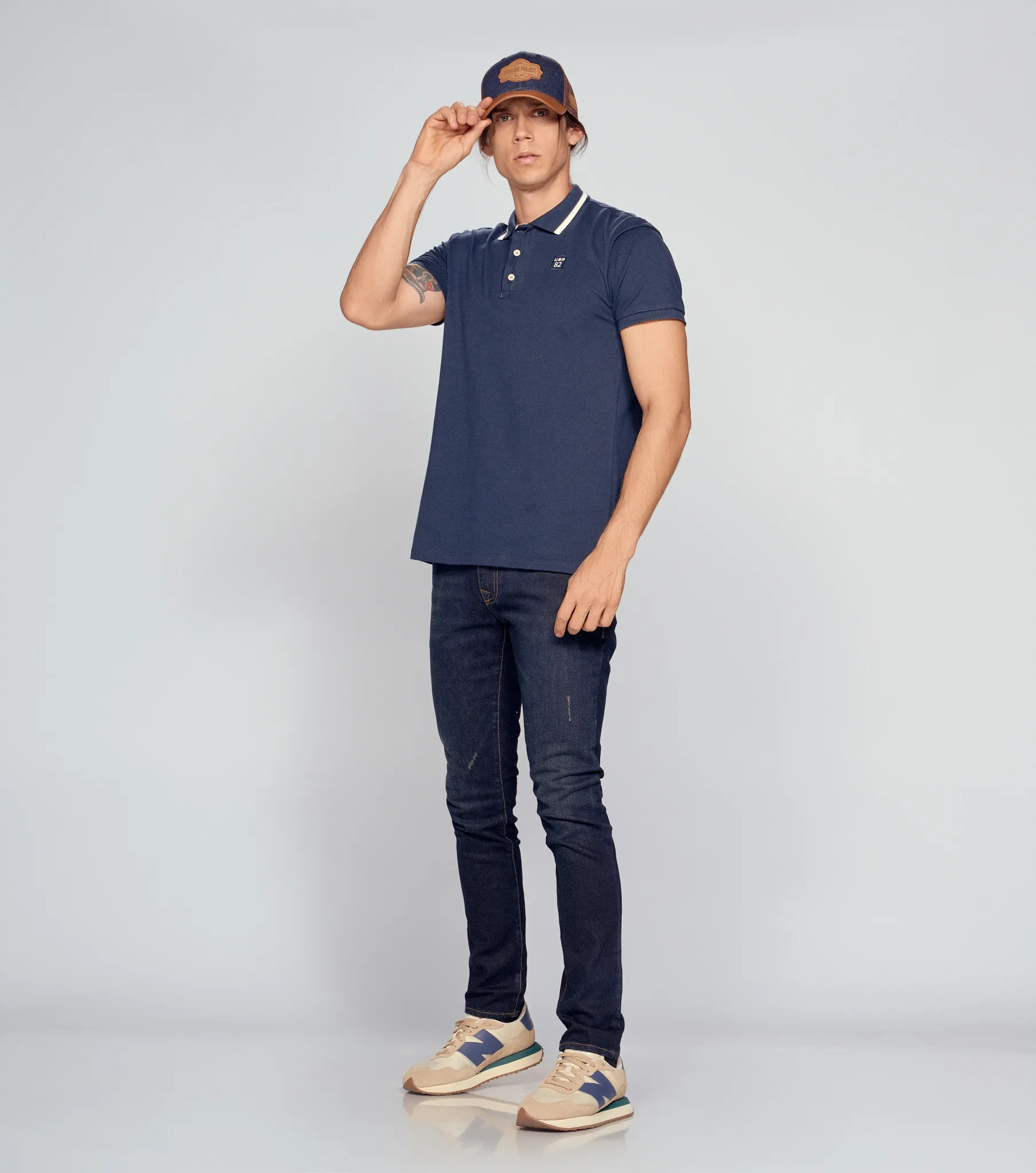 Polo Para Hombre Unicolor Molderia Comfort Manga Corta Unser 835108 AZ