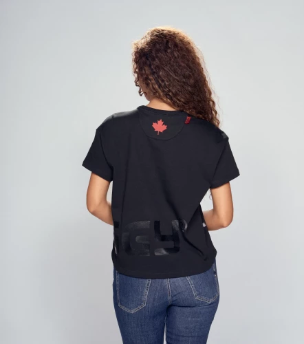 Akira T Shirt Regular Femenina GroggyNG