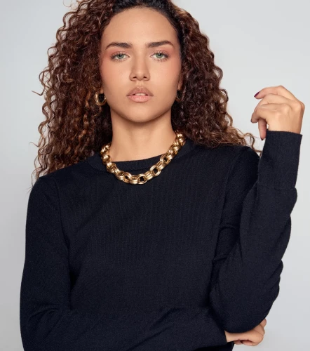 Arianna Buzo Tejido Manga Larga Unicolor DerekNG