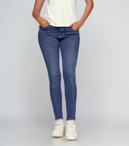 Bernes Violet Jean Con Proceso Y Corte UnserAZ