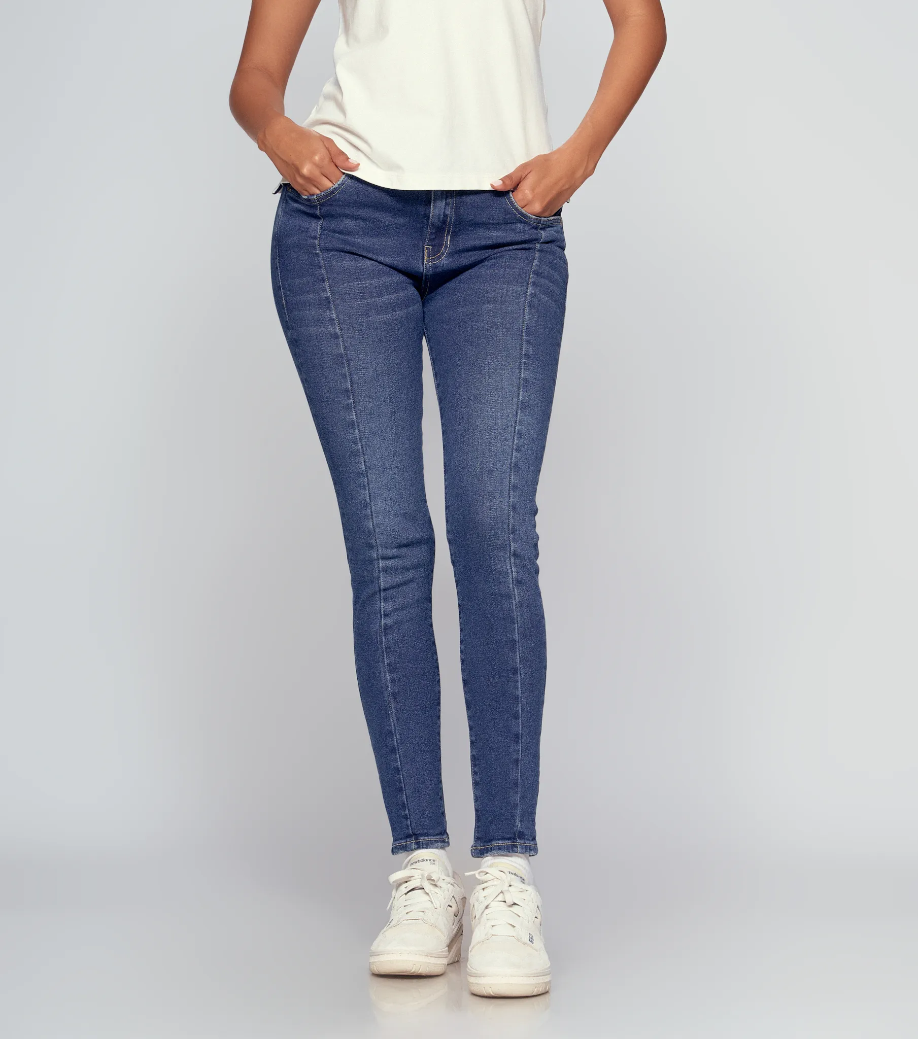 Bernes Violet Jean Con Proceso Y Corte Unser 831801 AZ