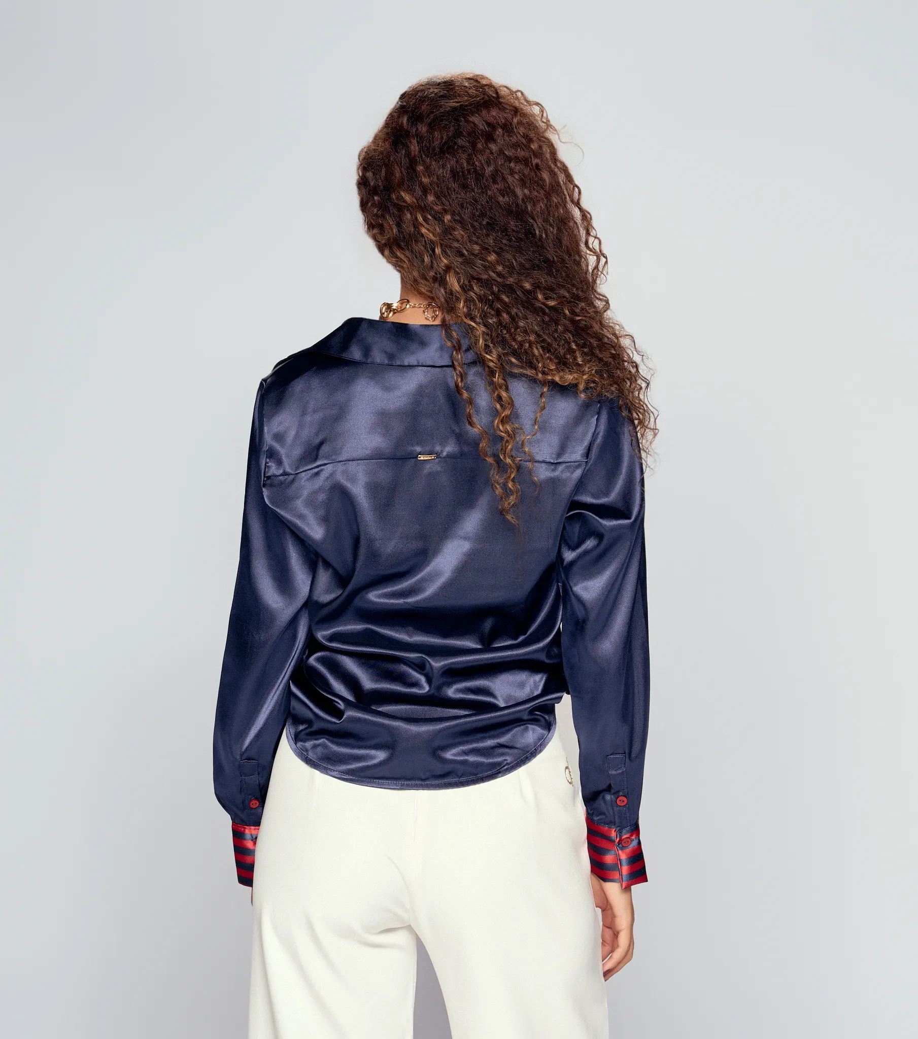 Blusa Camisera Manga Larga Para Mujer Con Cortes Derek 832461 AZ