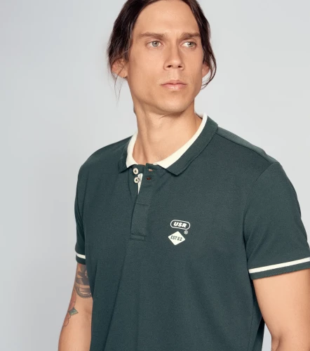 Comfort Brey Polo Unicolor Y Cuello Tejido UnserVO