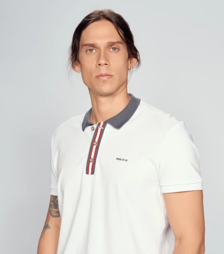 Comfort John Polo Unicolor Y Cuello Tejido UnserBL