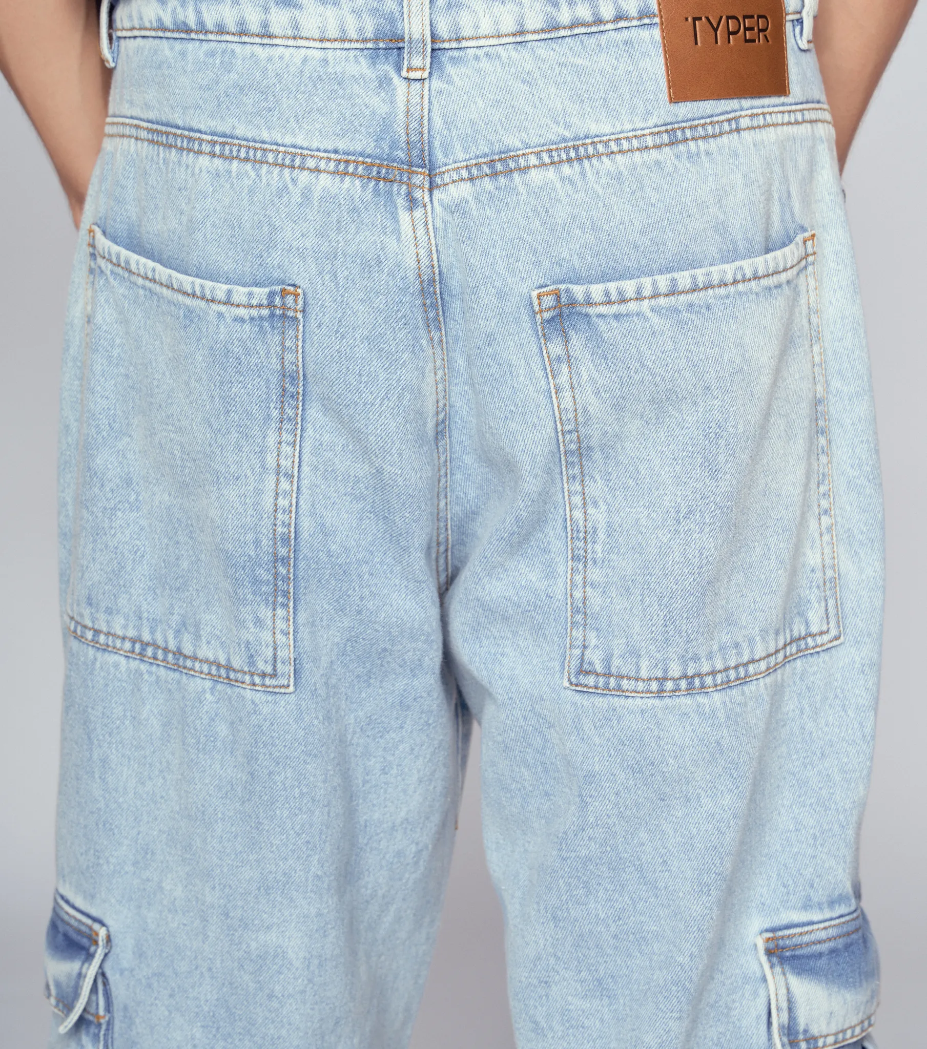 Edward Jean Cargo Typer 834746 