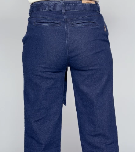 Jean Bota Recta Con Cinturon Praga Helena DerekAZ