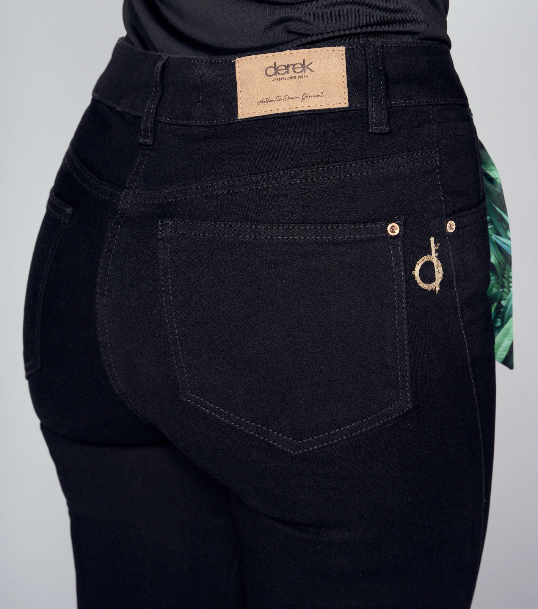 Jean Para Mujer Bota Flare Unicolor Praga Thaliana Derek 834734 NG