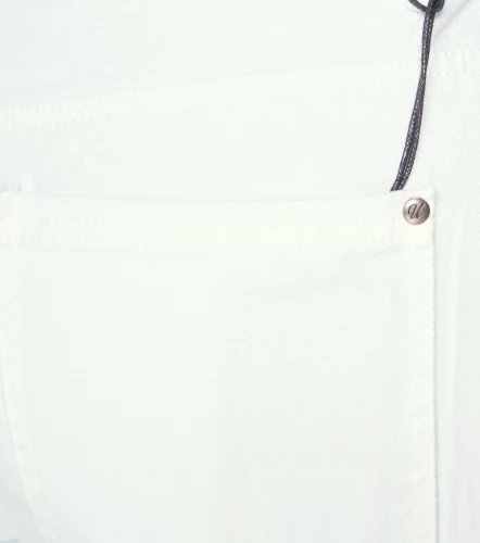 Karime Unicolor Bermuda Con Bolsillos Tipo Cargo UnserBL